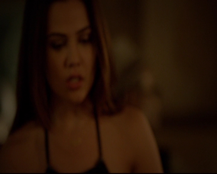 VampireDiariesWorld-dot-nl_TheOriginals_3x18TheDevilComesHereAndSighs1362.jpg