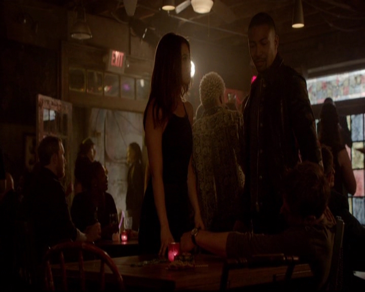 VampireDiariesWorld-dot-nl_TheOriginals_3x18TheDevilComesHereAndSighs1378.jpg
