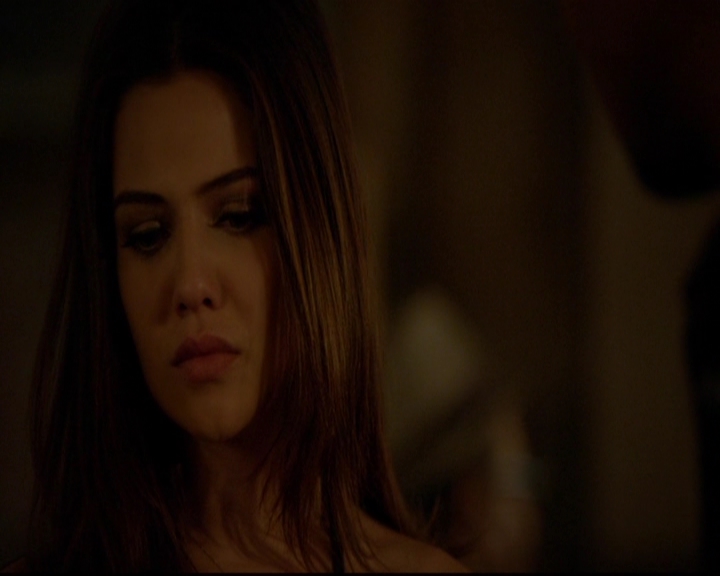 VampireDiariesWorld-dot-nl_TheOriginals_3x18TheDevilComesHereAndSighs1382.jpg