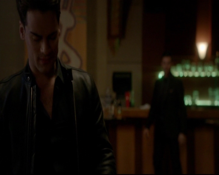 VampireDiariesWorld-dot-nl_TheOriginals_3x18TheDevilComesHereAndSighs1395.jpg