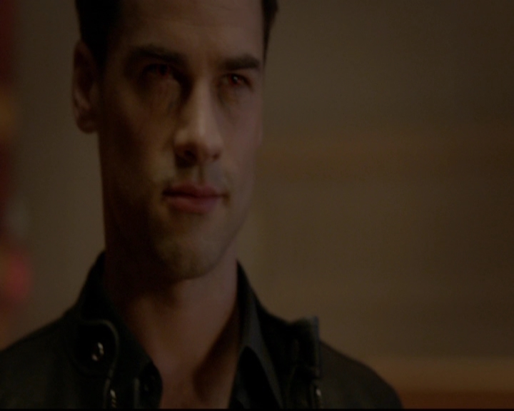 VampireDiariesWorld-dot-nl_TheOriginals_3x18TheDevilComesHereAndSighs1404.jpg