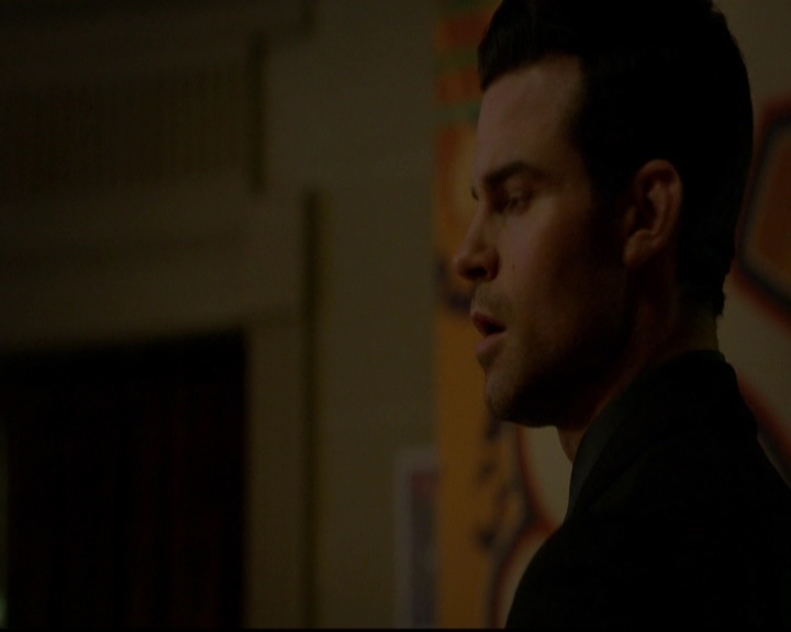 VampireDiariesWorld-dot-nl_TheOriginals_3x18TheDevilComesHereAndSighs1412.jpg