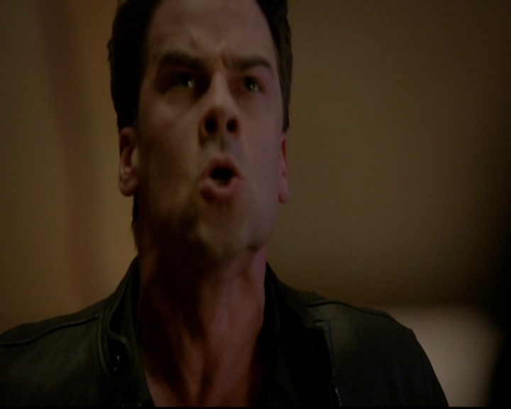 VampireDiariesWorld-dot-nl_TheOriginals_3x18TheDevilComesHereAndSighs1427.jpg