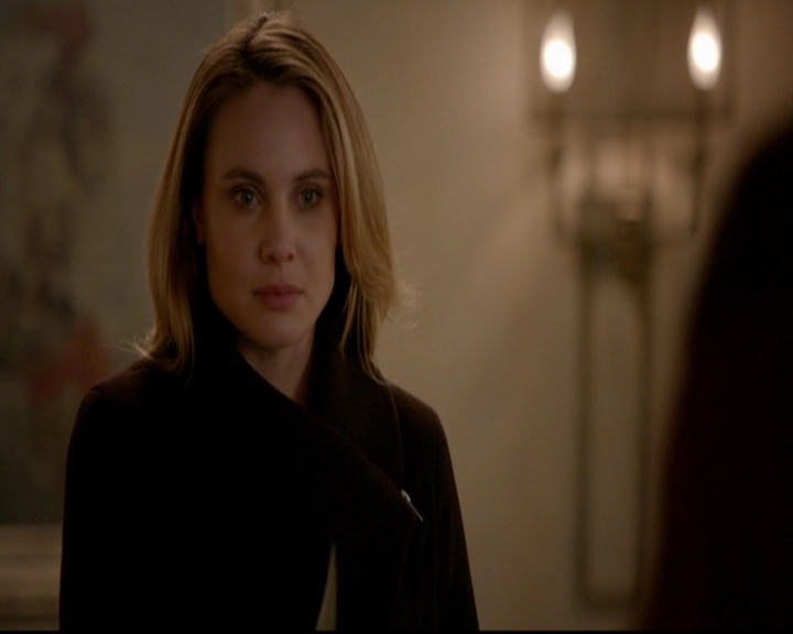 VampireDiariesWorld-dot-nl_TheOriginals_3x18TheDevilComesHereAndSighs1828.jpg