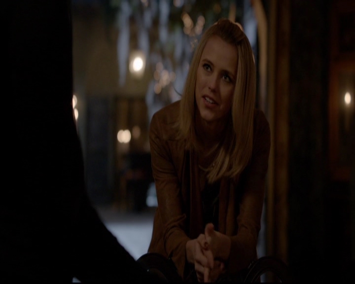 VampireDiariesWorld-dot-nl_TheOriginals_3x18TheDevilComesHereAndSighs2099.jpg