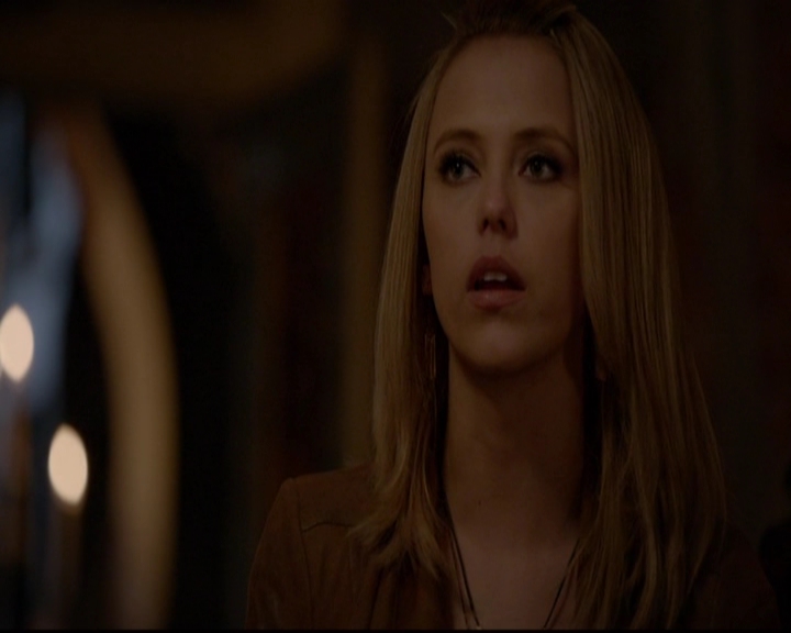 VampireDiariesWorld-dot-nl_TheOriginals_3x18TheDevilComesHereAndSighs2110.jpg