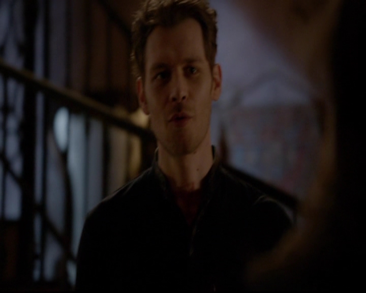 VampireDiariesWorld-dot-nl_TheOriginals_3x18TheDevilComesHereAndSighs2119.jpg
