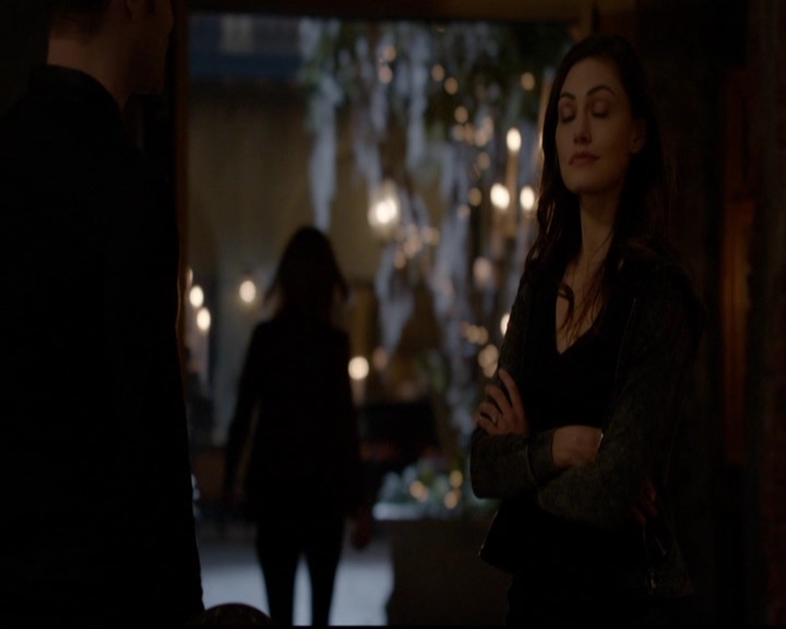 VampireDiariesWorld-dot-nl_TheOriginals_3x18TheDevilComesHereAndSighs2120.jpg