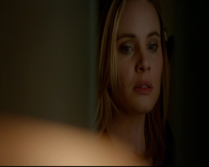 VampireDiariesWorld-dot-nl_TheOriginals_3x18TheDevilComesHereAndSighs2181.jpg