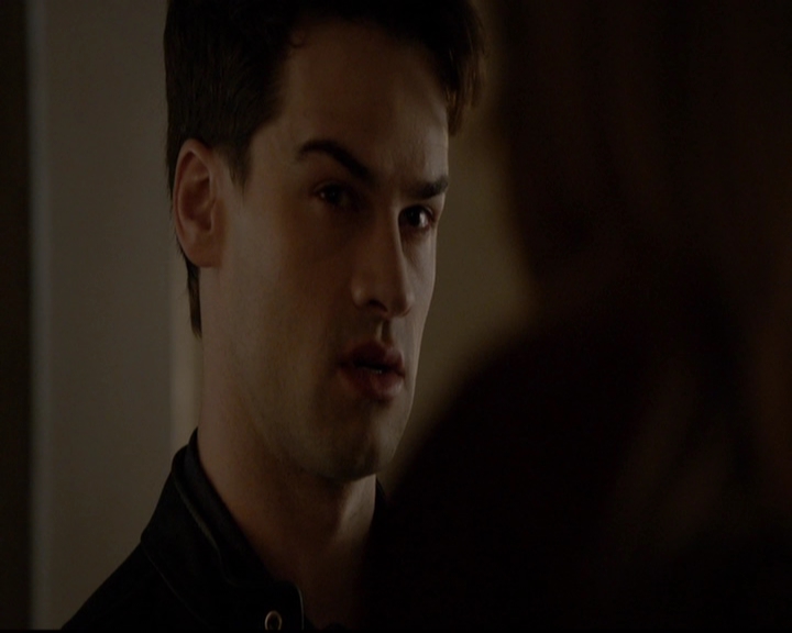 VampireDiariesWorld-dot-nl_TheOriginals_3x18TheDevilComesHereAndSighs2207.jpg