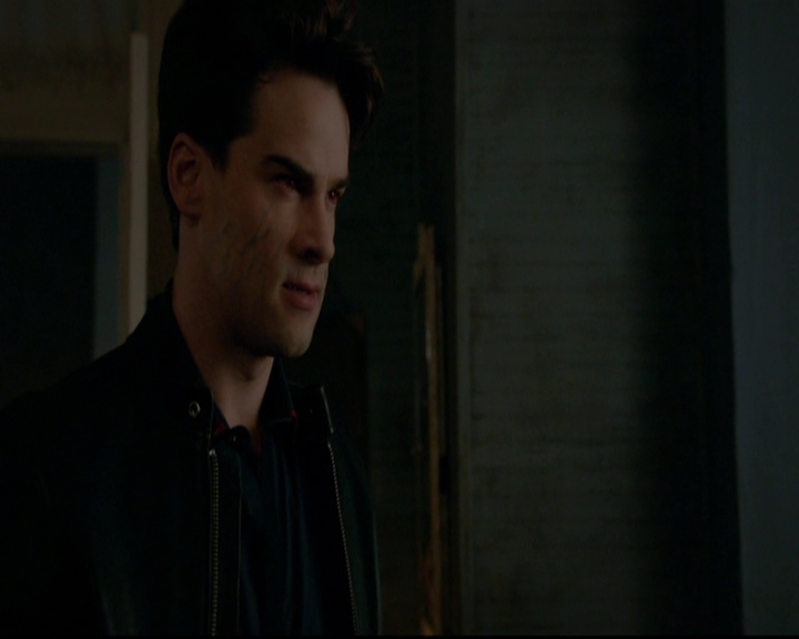 VampireDiariesWorld-dot-nl_TheOriginals_3x18TheDevilComesHereAndSighs2223.jpg