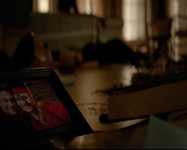 VampireDiariesWorld-dot-nl_TheOriginals_3x19NoMoreHeartbreaks0006.jpg