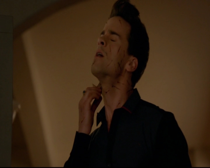 VampireDiariesWorld-dot-nl_TheOriginals_3x19NoMoreHeartbreaks0085.jpg VampireDiariesWorld-dot-nl_TheOriginals_3x19NoMoreHeartbreaks0085.jpg