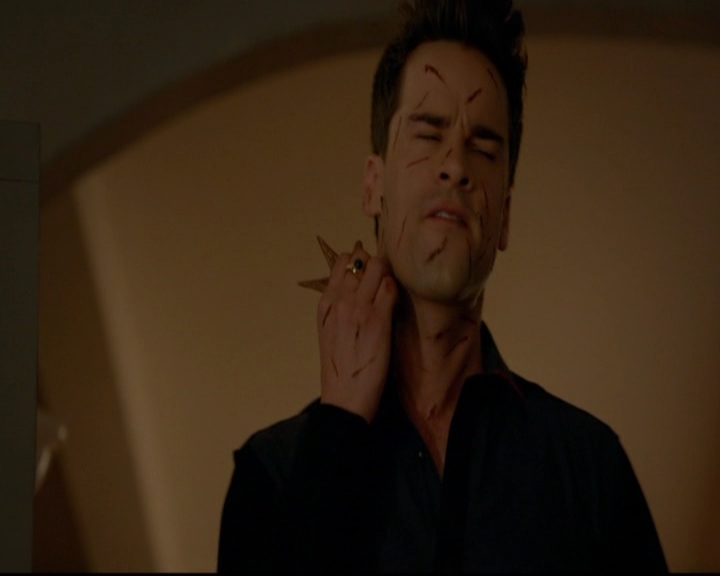 VampireDiariesWorld-dot-nl_TheOriginals_3x19NoMoreHeartbreaks0086.jpg