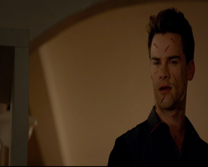 VampireDiariesWorld-dot-nl_TheOriginals_3x19NoMoreHeartbreaks0094.jpg