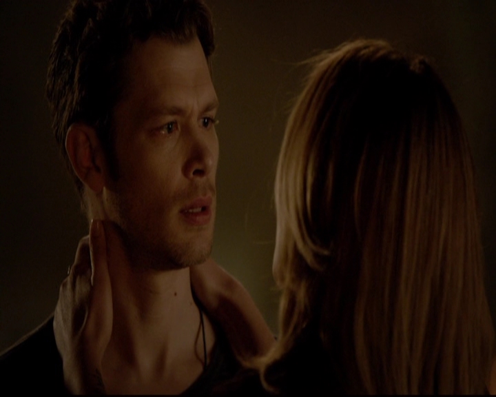 VampireDiariesWorld-dot-nl_TheOriginals_3x19NoMoreHeartbreaks0143.jpg