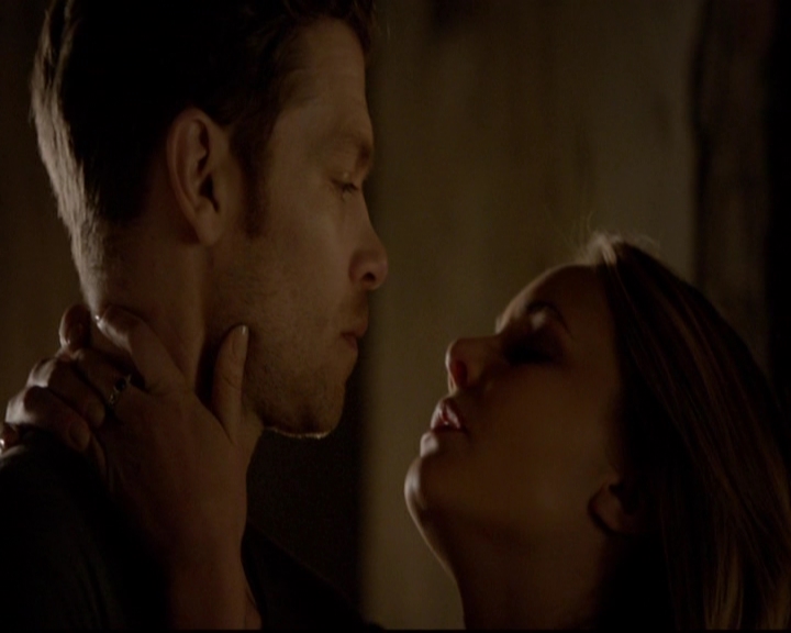 VampireDiariesWorld-dot-nl_TheOriginals_3x19NoMoreHeartbreaks0147.jpg