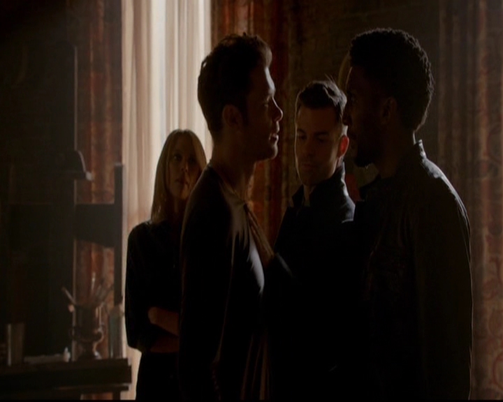 VampireDiariesWorld-dot-nl_TheOriginals_3x19NoMoreHeartbreaks0225.jpg VampireDiariesWorld-dot-nl_TheOriginals_3x19NoMoreHeartbreaks0225.jpg