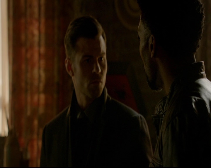 VampireDiariesWorld-dot-nl_TheOriginals_3x19NoMoreHeartbreaks0256.jpg
