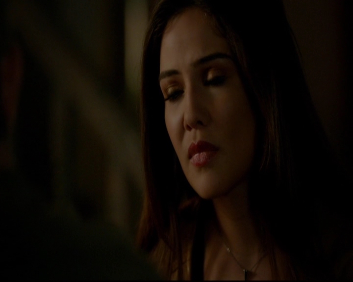 VampireDiariesWorld-dot-nl_TheOriginals_3x19NoMoreHeartbreaks0315.jpg VampireDiariesWorld-dot-nl_TheOriginals_3x19NoMoreHeartbreaks0315.jpg