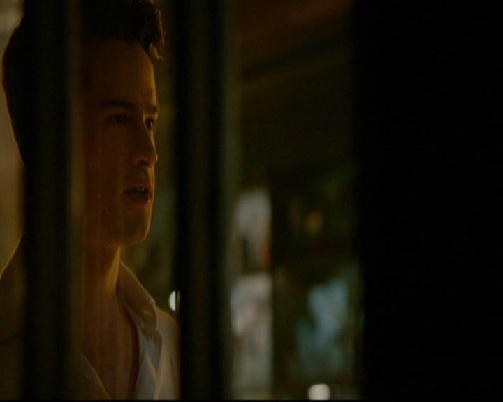 VampireDiariesWorld-dot-nl_TheOriginals_3x19NoMoreHeartbreaks0860.jpg