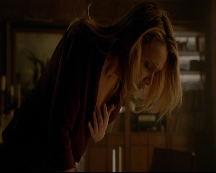 VampireDiariesWorld-dot-nl_TheOriginals_3x19NoMoreHeartbreaks0904.jpg