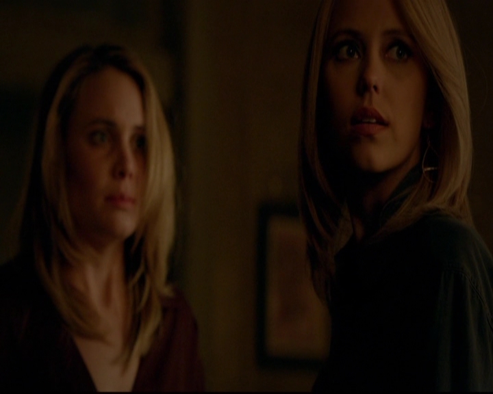VampireDiariesWorld-dot-nl_TheOriginals_3x19NoMoreHeartbreaks0920.jpg