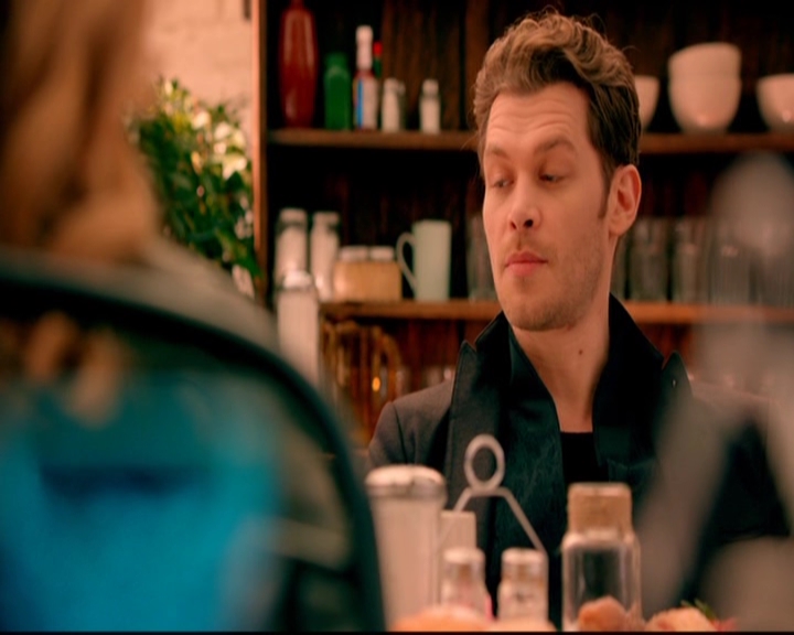 VampireDiariesWorld-dot-nl_TheOriginals_3x19NoMoreHeartbreaks1061.jpg