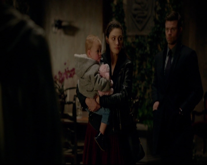 VampireDiariesWorld-dot-nl_TheOriginals_3x19NoMoreHeartbreaks1144.jpg VampireDiariesWorld-dot-nl_TheOriginals_3x19NoMoreHeartbreaks1144.jpg