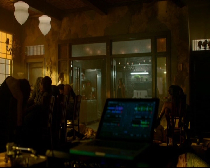 VampireDiariesWorld-dot-nl_TheOriginals_3x19NoMoreHeartbreaks1161.jpg