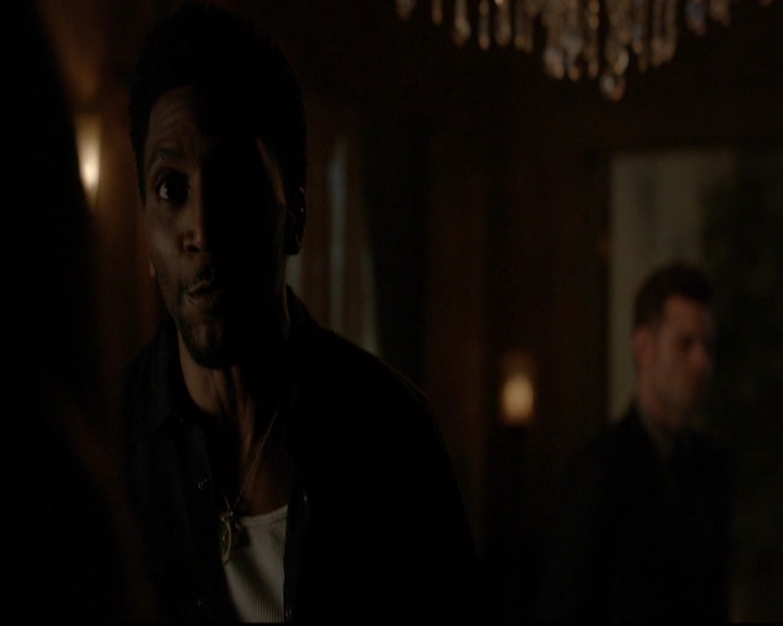 VampireDiariesWorld-dot-nl_TheOriginals_3x19NoMoreHeartbreaks1575.jpg