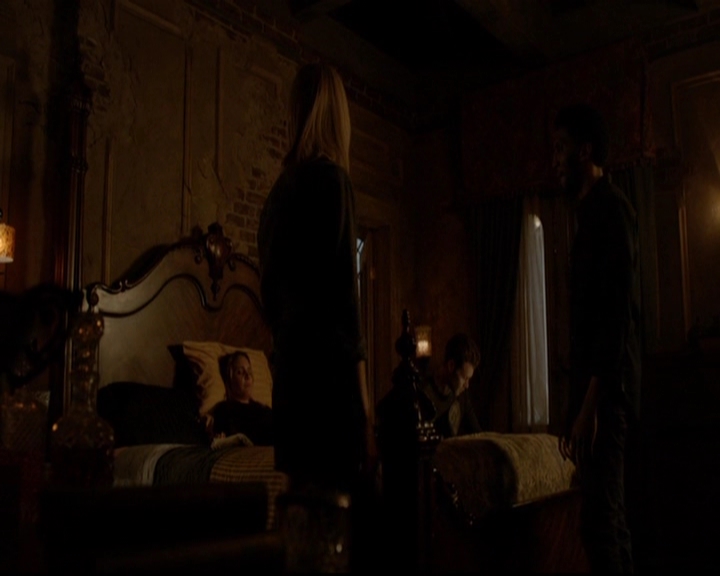 VampireDiariesWorld-dot-nl_TheOriginals_3x19NoMoreHeartbreaks1580.jpg