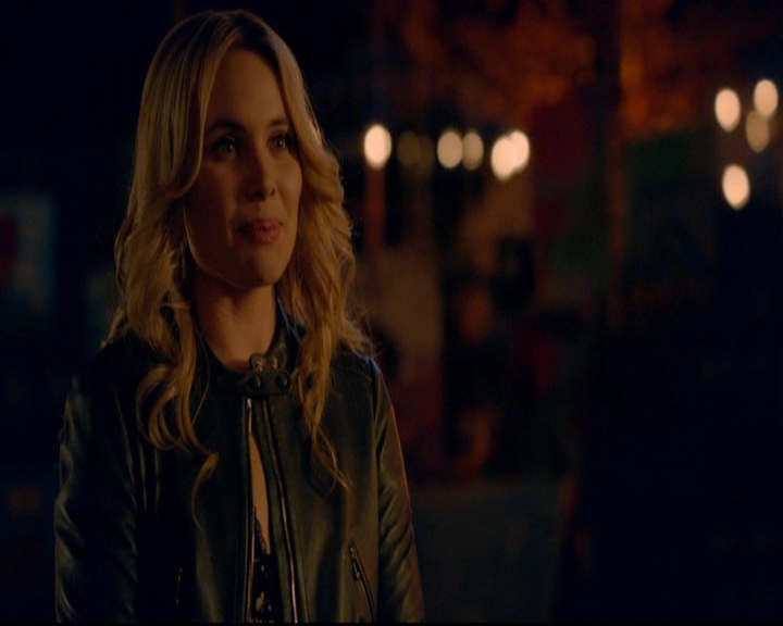 VampireDiariesWorld-dot-nl_TheOriginals_3x19NoMoreHeartbreaks1618.jpg VampireDiariesWorld-dot-nl_TheOriginals_3x19NoMoreHeartbreaks1618.jpg