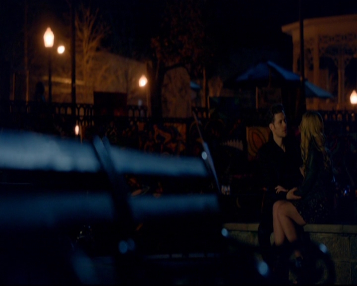 VampireDiariesWorld-dot-nl_TheOriginals_3x19NoMoreHeartbreaks1808.jpg VampireDiariesWorld-dot-nl_TheOriginals_3x19NoMoreHeartbreaks1808.jpg