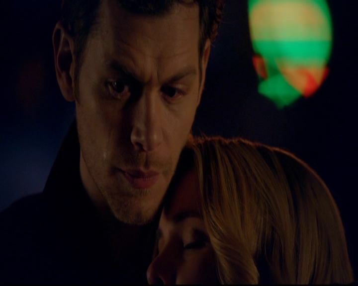 VampireDiariesWorld-dot-nl_TheOriginals_3x19NoMoreHeartbreaks1842.jpg VampireDiariesWorld-dot-nl_TheOriginals_3x19NoMoreHeartbreaks1842.jpg