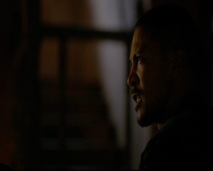 VampireDiariesWorld-dot-nl_TheOriginals_3x20WhereNothingStaysBuried0028.jpg