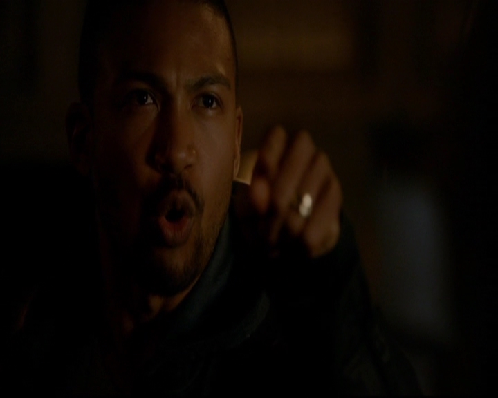 VampireDiariesWorld-dot-nl_TheOriginals_3x20WhereNothingStaysBuried0107.jpg