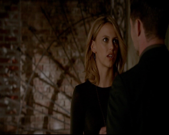 VampireDiariesWorld-dot-nl_TheOriginals_3x20WhereNothingStaysBuried0819.jpg