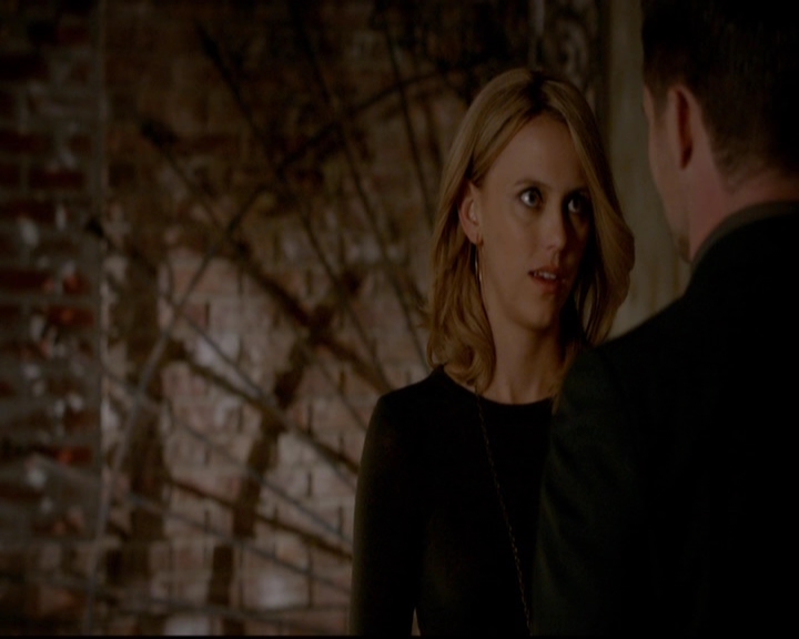 VampireDiariesWorld-dot-nl_TheOriginals_3x20WhereNothingStaysBuried0821.jpg