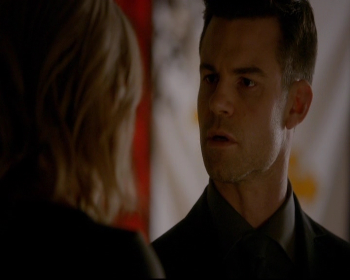 VampireDiariesWorld-dot-nl_TheOriginals_3x20WhereNothingStaysBuried0852.jpg