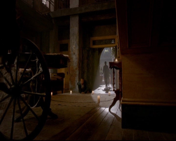 VampireDiariesWorld-dot-nl_TheOriginals_3x20WhereNothingStaysBuried1213.jpg