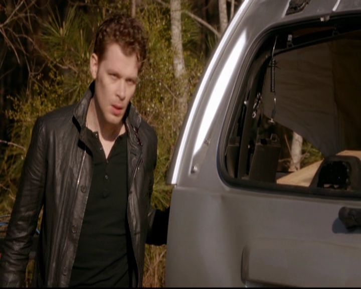 VampireDiariesWorld-dot-nl_TheOriginals_3x20WhereNothingStaysBuried1252.jpg VampireDiariesWorld-dot-nl_TheOriginals_3x20WhereNothingStaysBuried1252.jpg