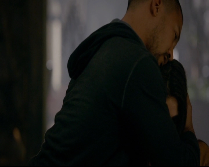 VampireDiariesWorld-dot-nl_TheOriginals_3x20WhereNothingStaysBuried1342.jpg