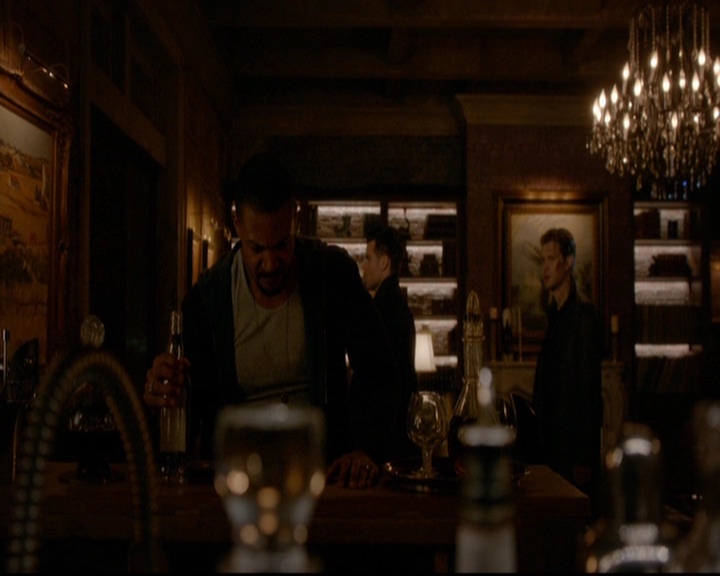 VampireDiariesWorld-dot-nl_TheOriginals_3x20WhereNothingStaysBuried1793.jpg