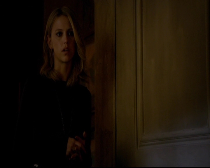 VampireDiariesWorld-dot-nl_TheOriginals_3x20WhereNothingStaysBuried2083.jpg