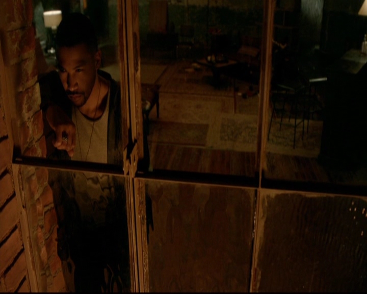 VampireDiariesWorld-dot-nl_TheOriginals_3x20WhereNothingStaysBuried2133.jpg