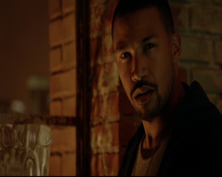VampireDiariesWorld-dot-nl_TheOriginals_3x20WhereNothingStaysBuried2211.jpg