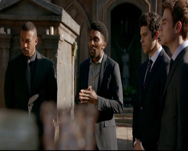 VampireDiariesWorld-dot-nl_TheOriginals_3x21GiveEmHellKid0076.jpg