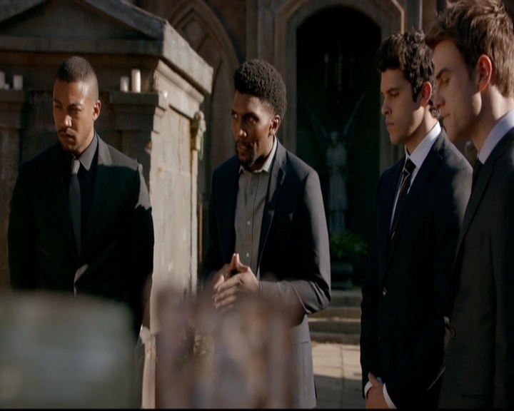VampireDiariesWorld-dot-nl_TheOriginals_3x21GiveEmHellKid0077.jpg