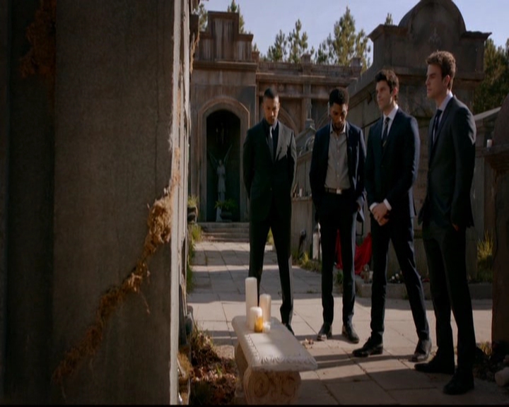 VampireDiariesWorld-dot-nl_TheOriginals_3x21GiveEmHellKid0088.jpg